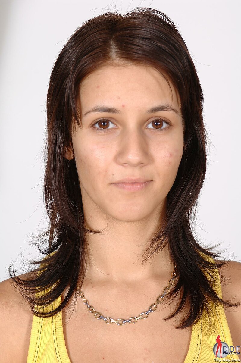 Александра, 22 года, 1 размер груди